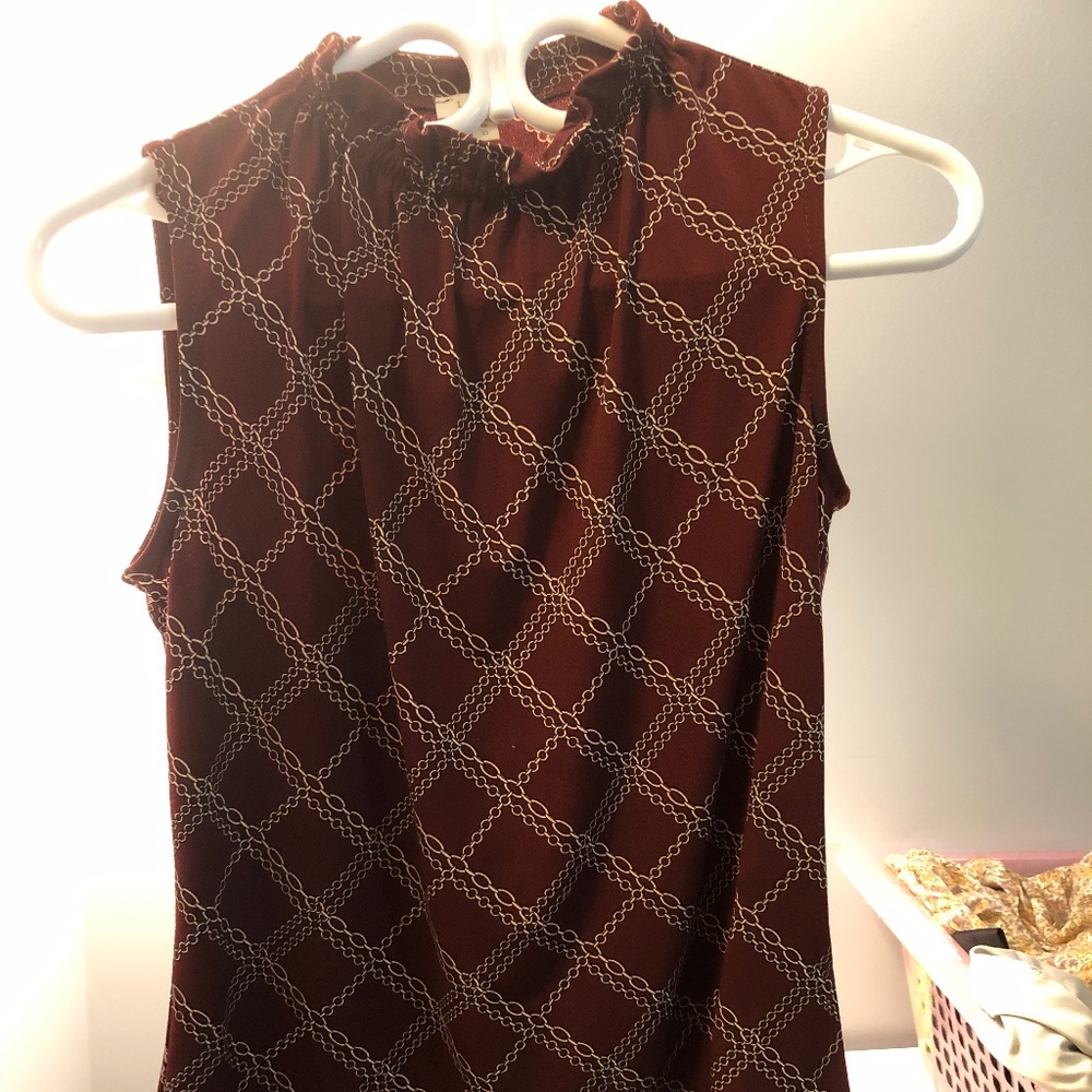 Sleeveless top